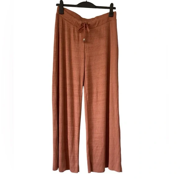 Zara Rust Wide-Leg Pants - Picture 1 of 10
